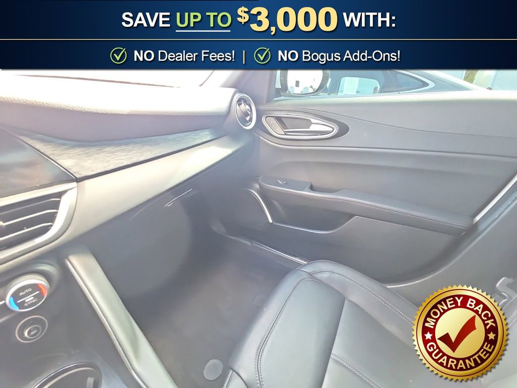 Used 2023 Alfa Romeo Giulia Sprint image 29