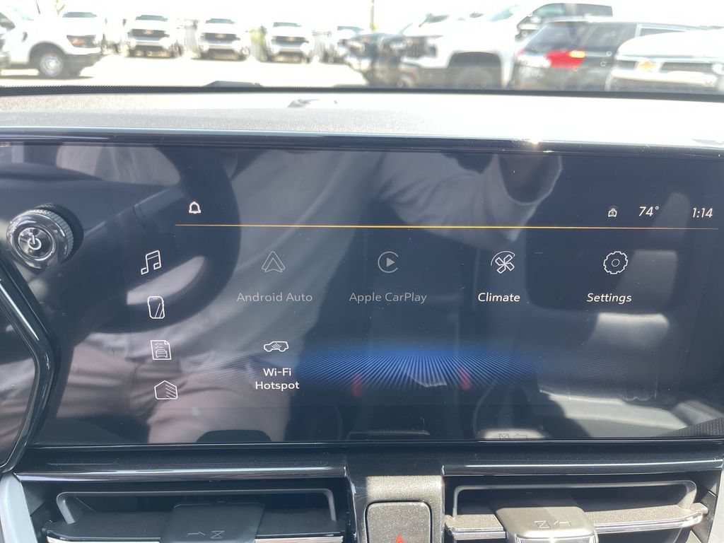 New 2026 Chevrolet TrailBlazer LT w/ Convenience Package FWD image 16