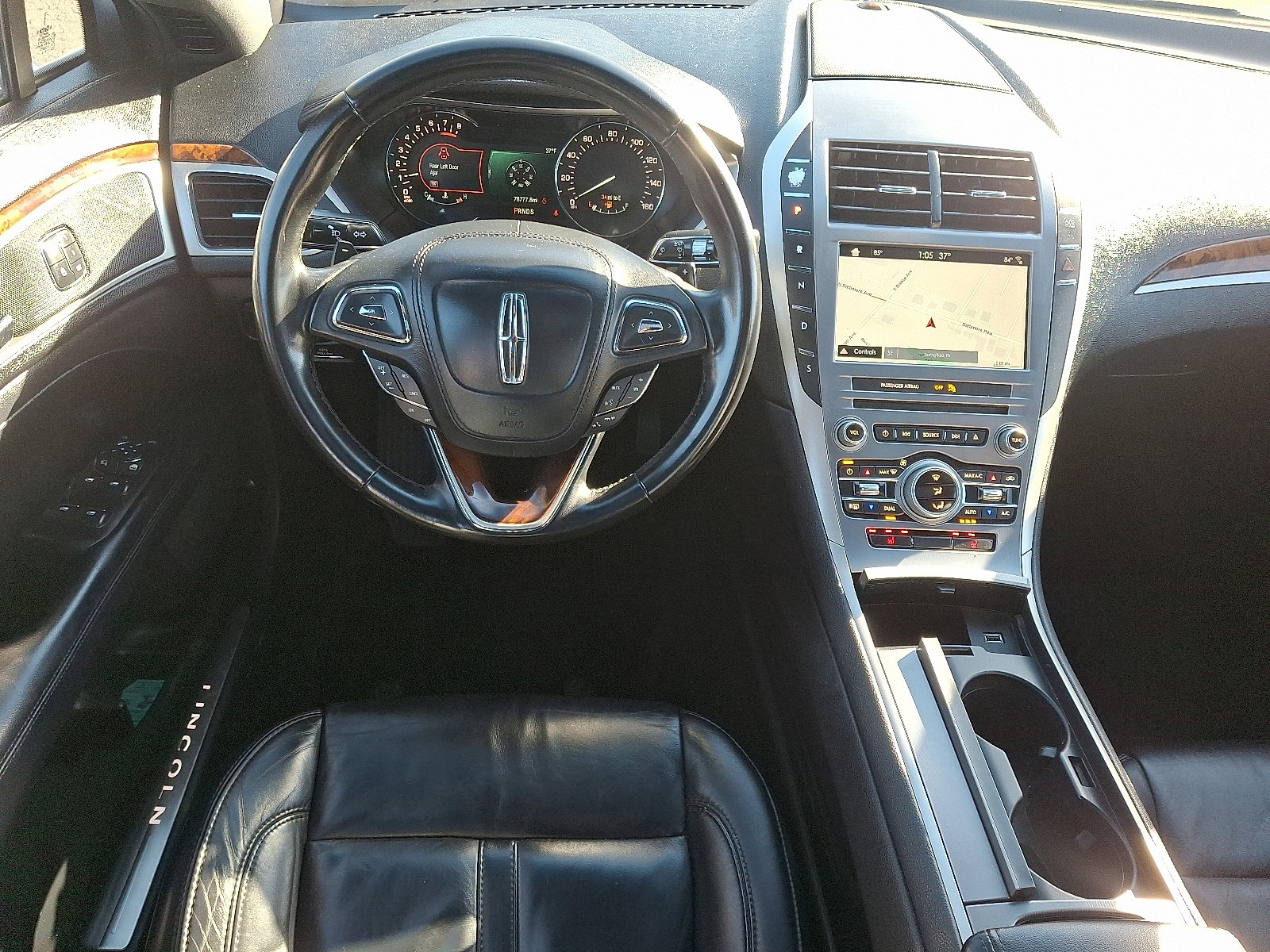 Used 2018 Lincoln MKZ Select w/ Select Plus Package image 12