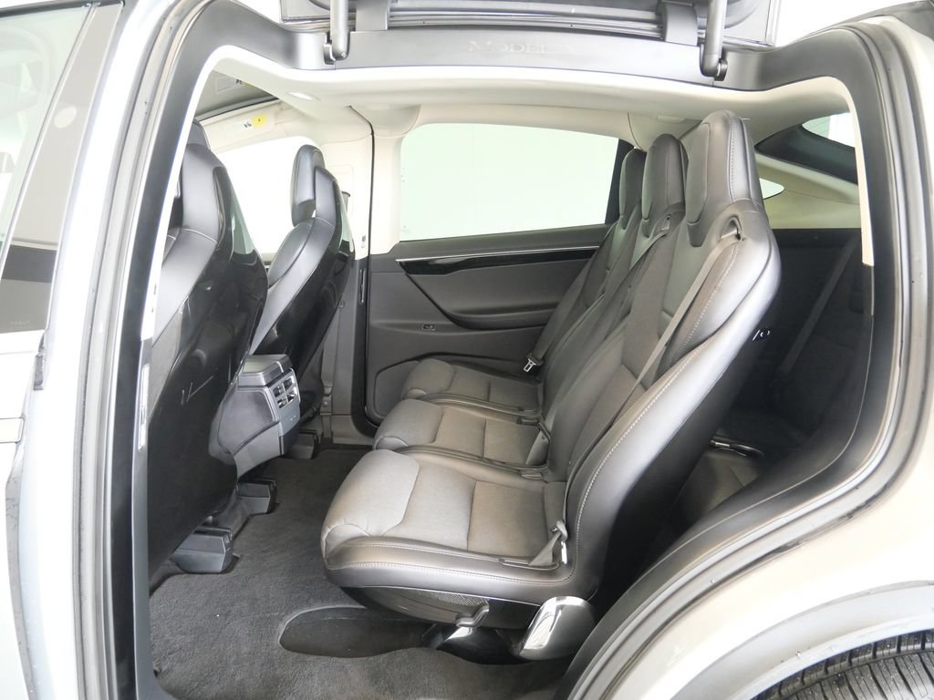 Used 2016 Tesla Model X 75D AWD/4WD image 22