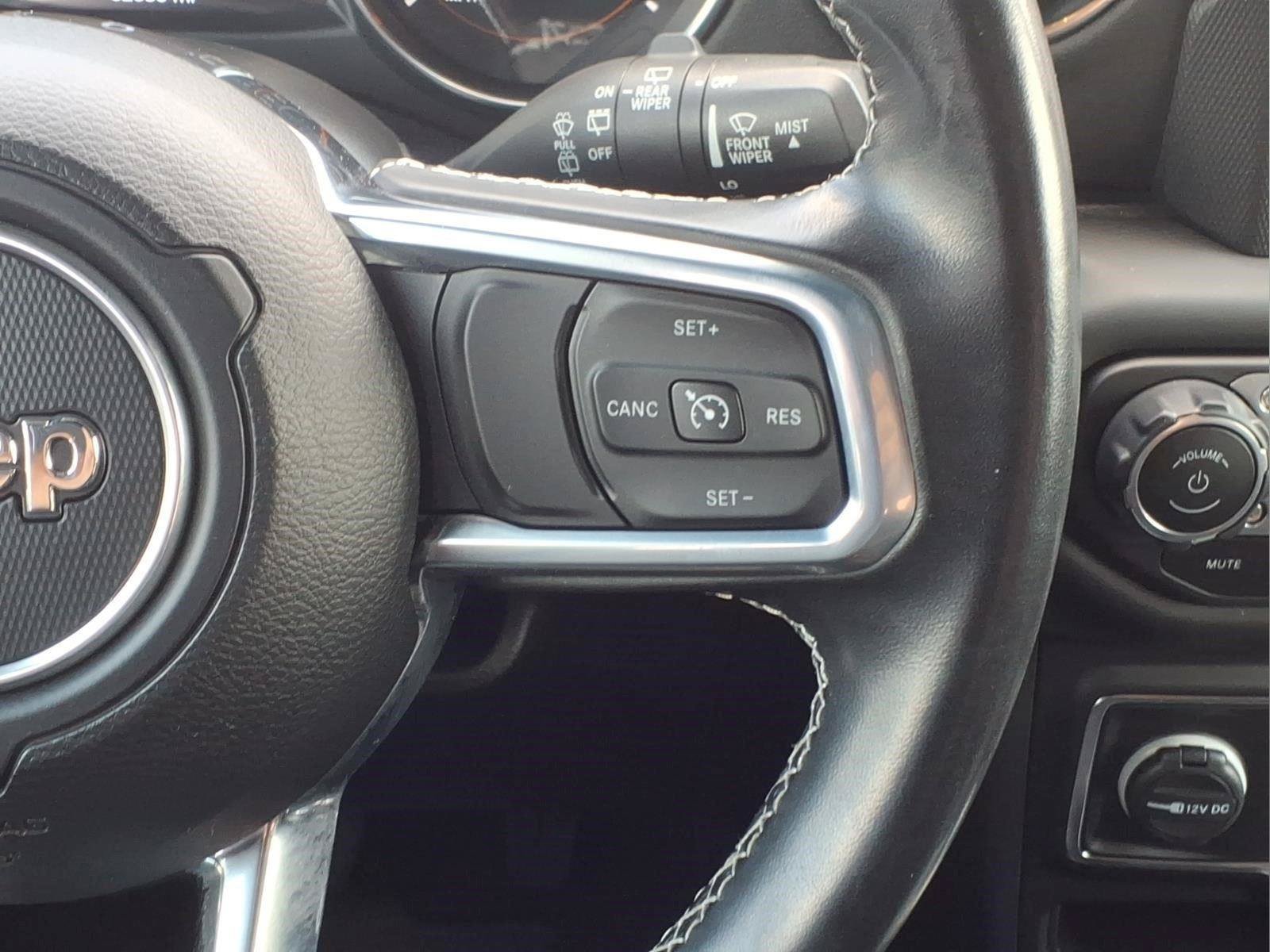 Used 2021 Jeep Wrangler Unlimited Sahara w/ LED Lighting Group AWD/4WD image 13