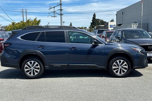Used 2023 Subaru Outback Premium w/ Popular Package #1 AWD/4WD image 2