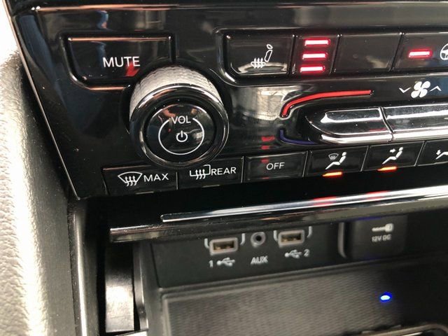 Used 2024 Jeep Grand Cherokee L Laredo image 10