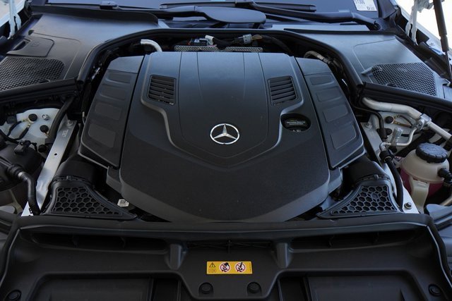 New 2025 Mercedes-Benz S 580 4MATIC Sedan image 34