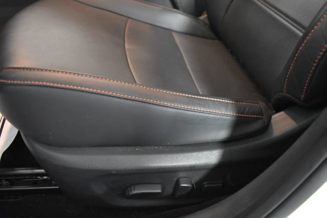 Certified 2025 Nissan Sentra SR w/ SR Premium Package FWD image 13