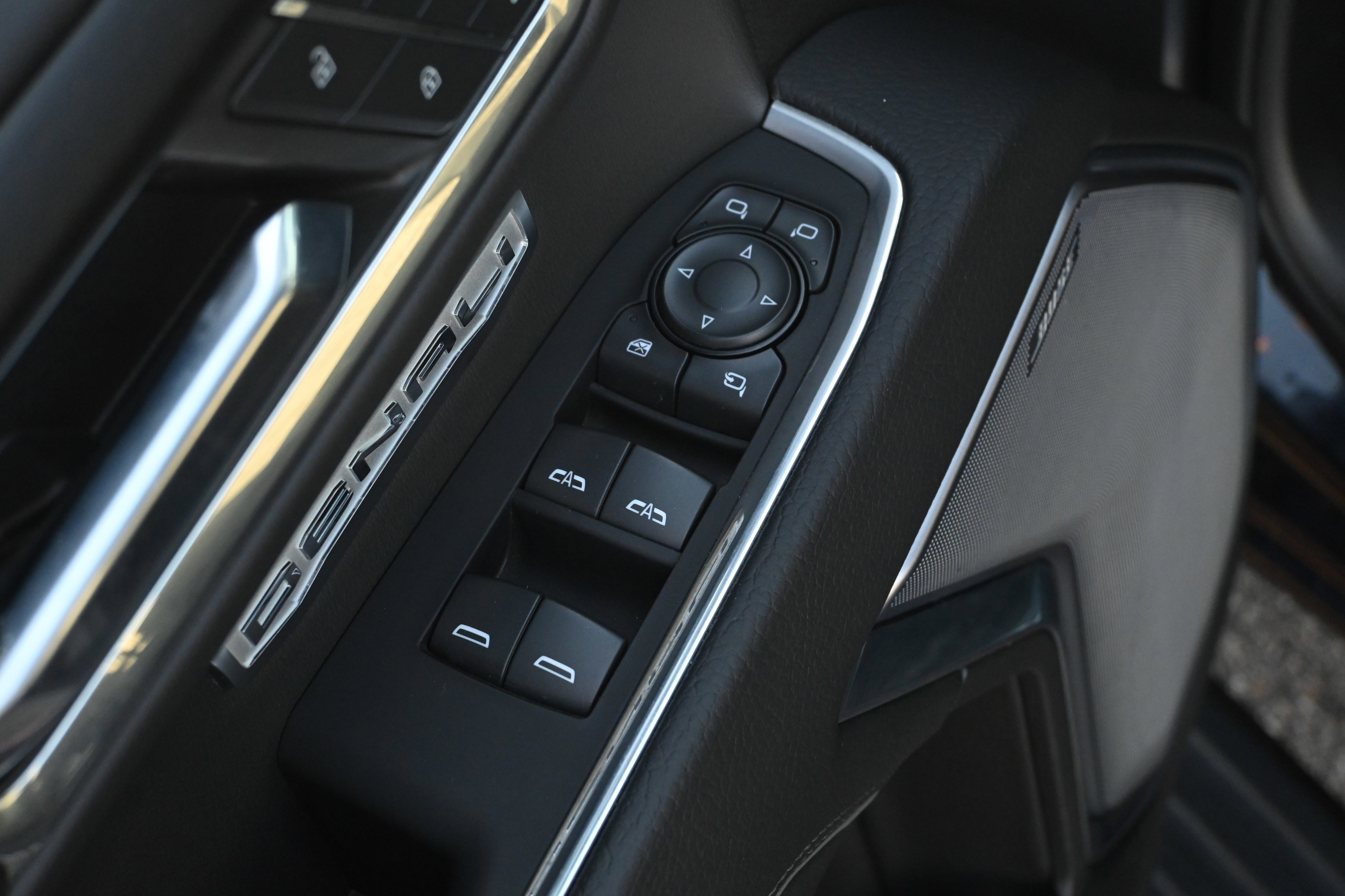 Used 2024 GMC Sierra 1500 Denali w/ Denali Reserve Package AWD/4WD image 15