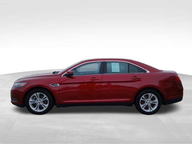 Used 2017 Ford Taurus SEL image 2
