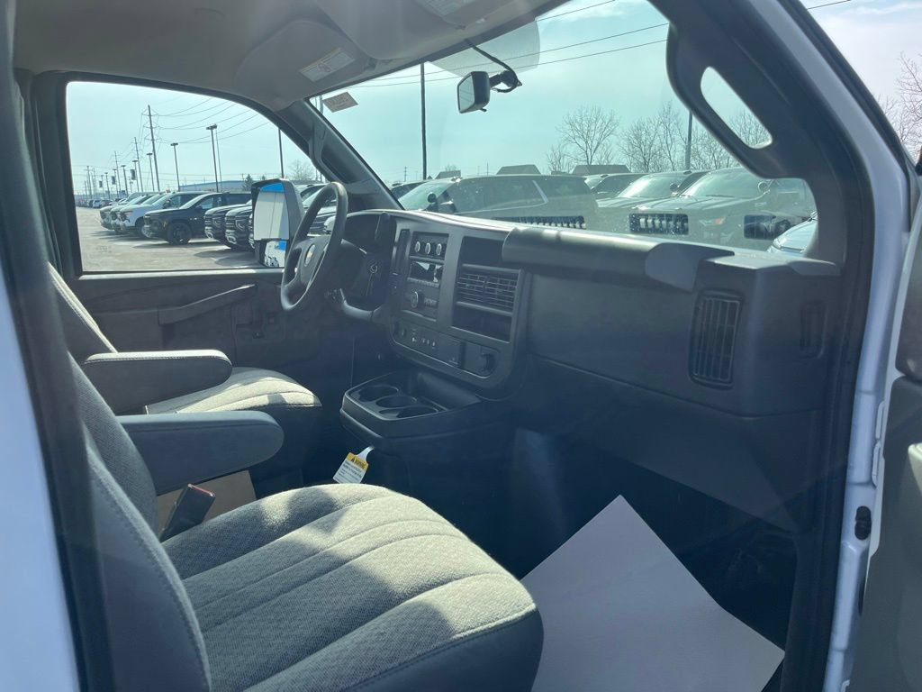 New 2026 Chevrolet Express 3500 w/ Power Convenience Package RWD image 45