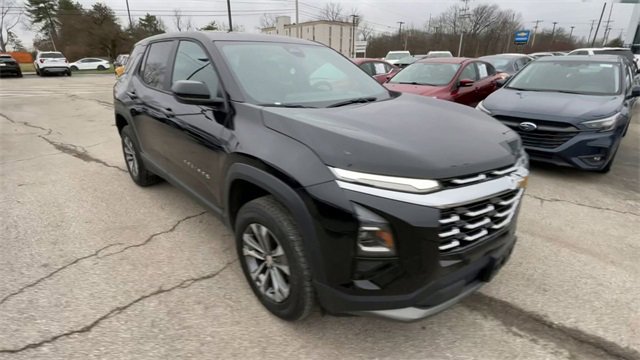 Used 2025 Chevrolet Equinox LT image 4