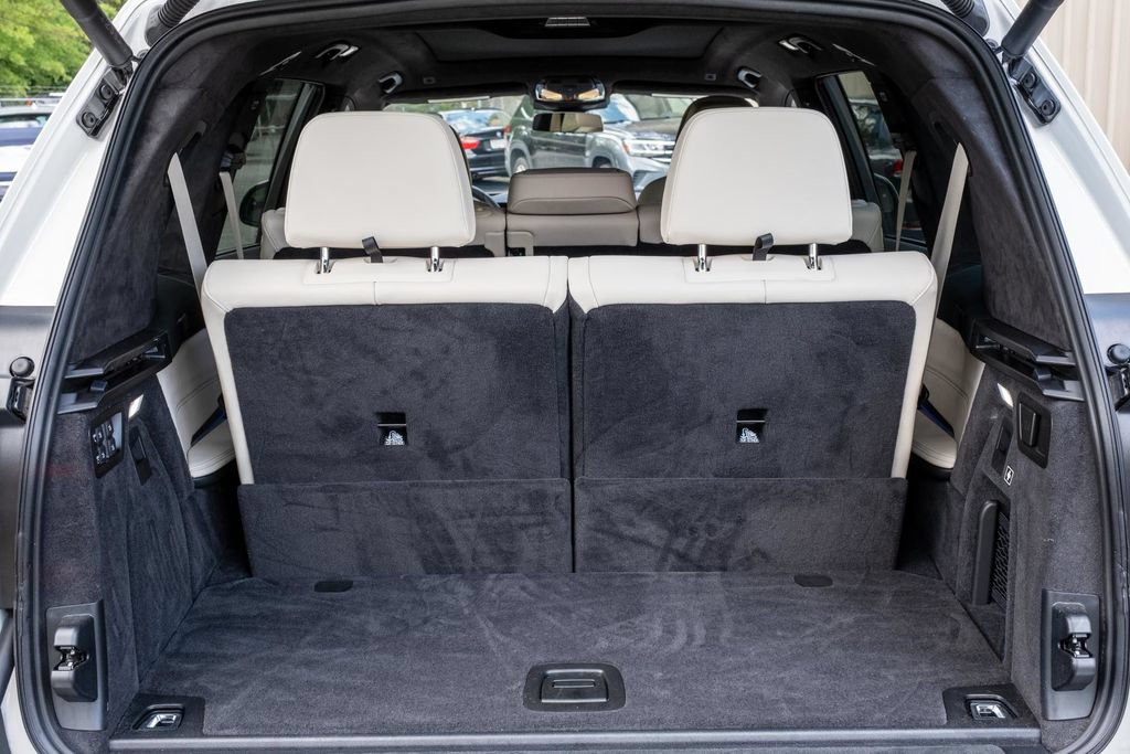 Used 2025 BMW X7 xDrive40i w/ M Sport Package AWD/4WD image 36