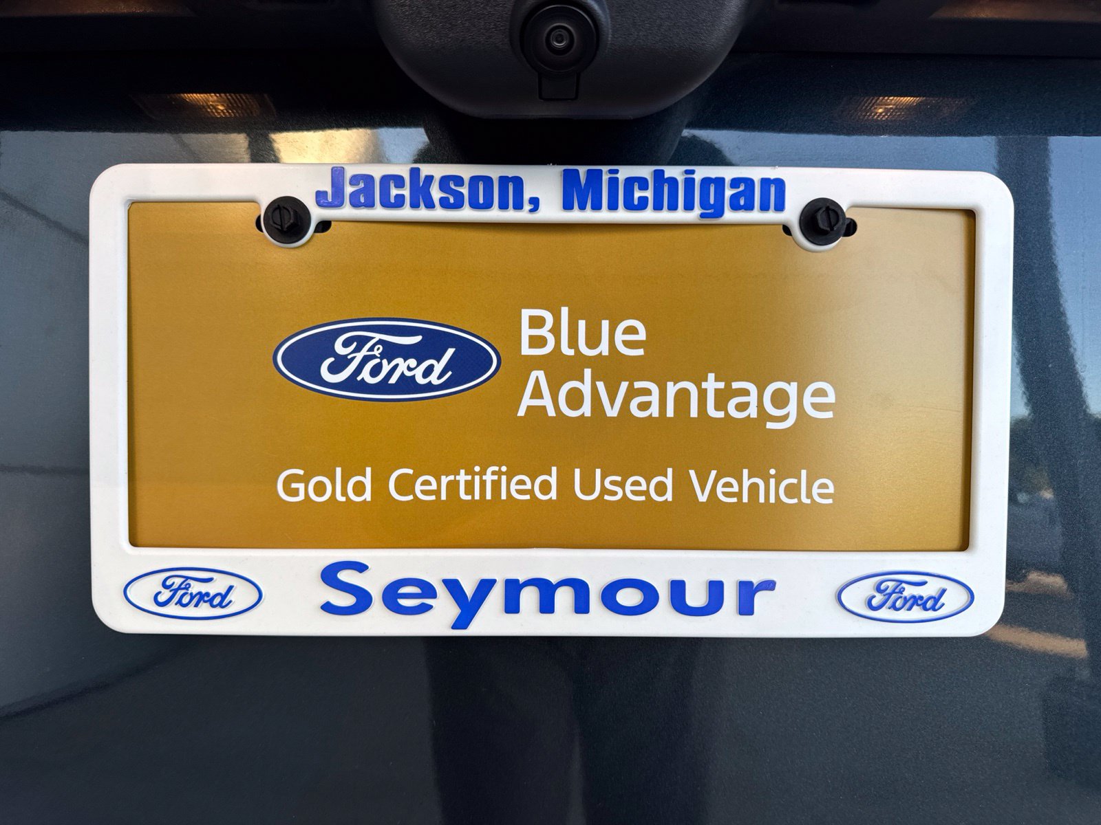 Certified 2024 Ford Explorer XLT w/ Equipment Group 202A AWD/4WD image 17