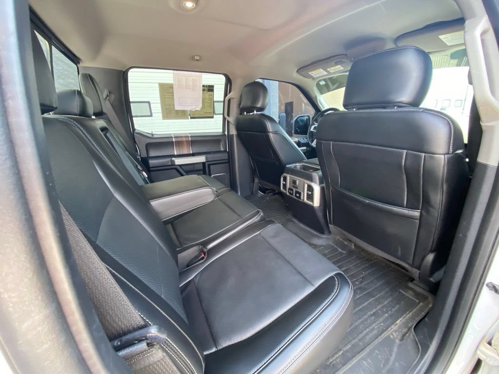 Used 2017 Ford F150 Lariat w/ Equipment Group 502A Luxury AWD/4WD image 25