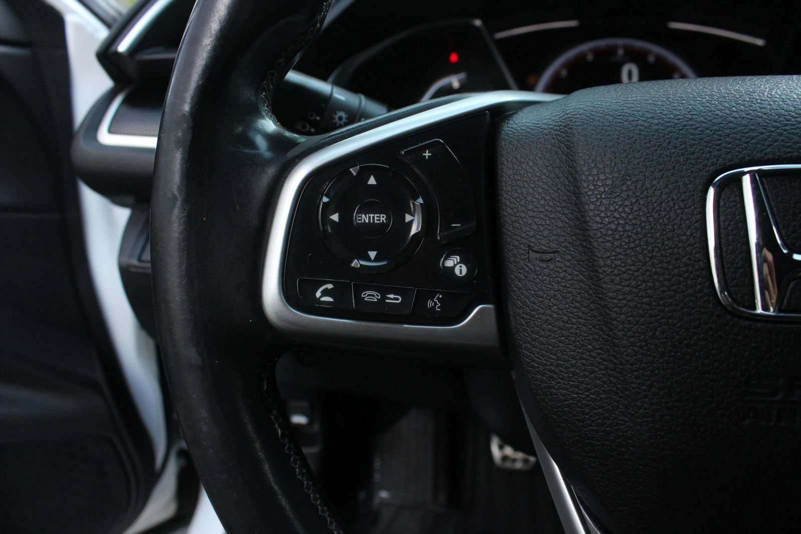 Used 2019 Honda Civic Sport image 27