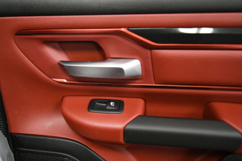 Used 2019 RAM 1500 Rebel image 23