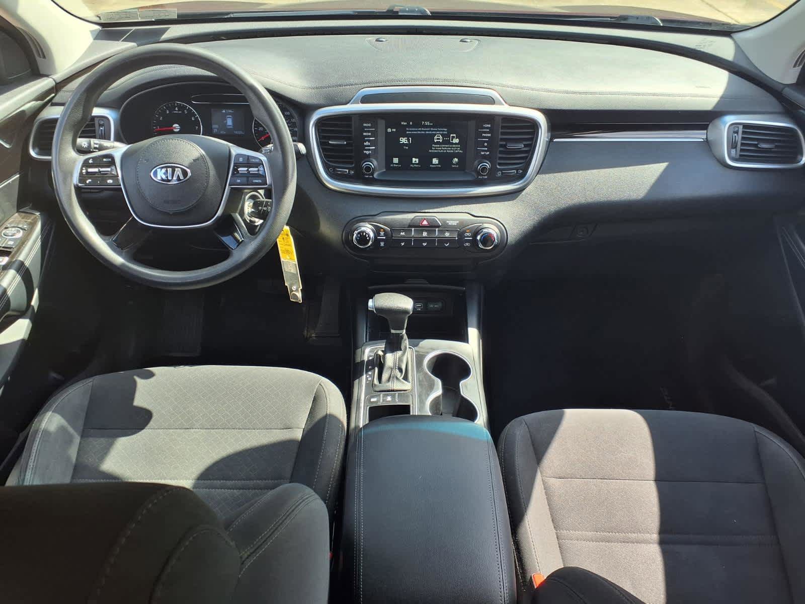 Used 2020 Kia Sorento LX AWD/4WD image 13