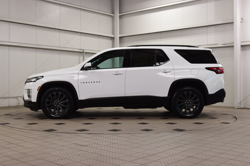 Used 2023 Chevrolet Traverse RS w/ LPO, Floor Liner Package AWD/4WD image 4