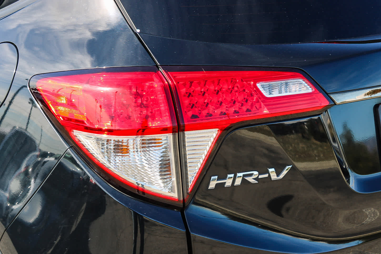 Certified 2021 Honda HR-V Sport image 7