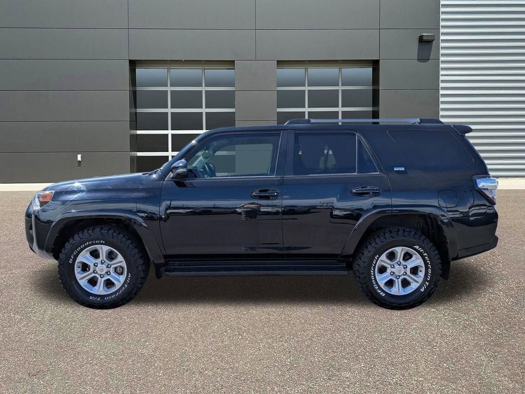 Used 2021 Toyota 4Runner SR5 Premium AWD/4WD image 9
