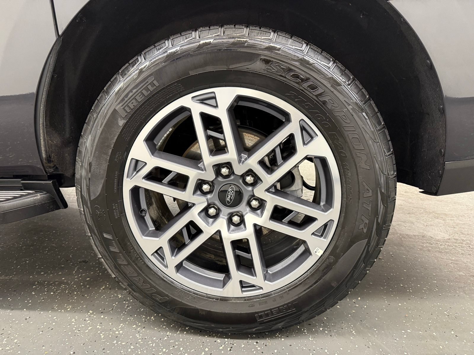Used 2025 Ford Expedition Max Active AWD/4WD image 18