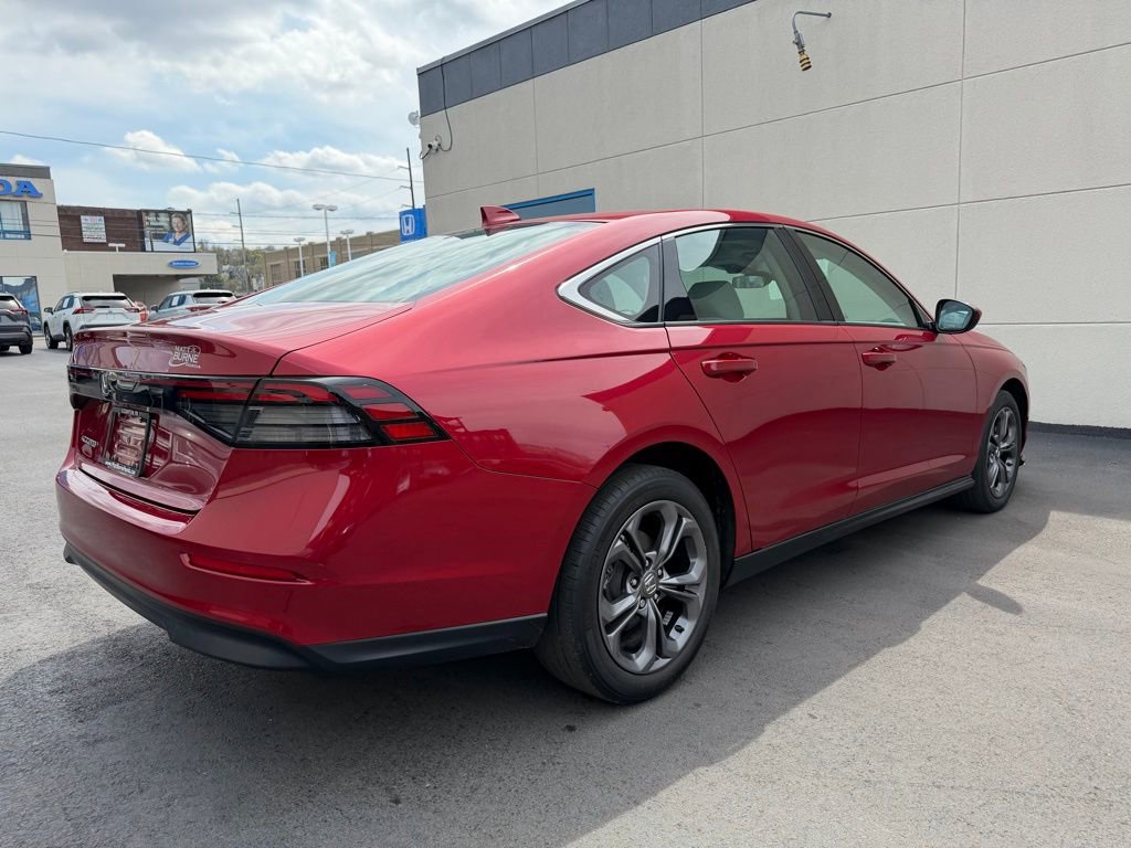 Certified 2023 Honda Accord EX image 28