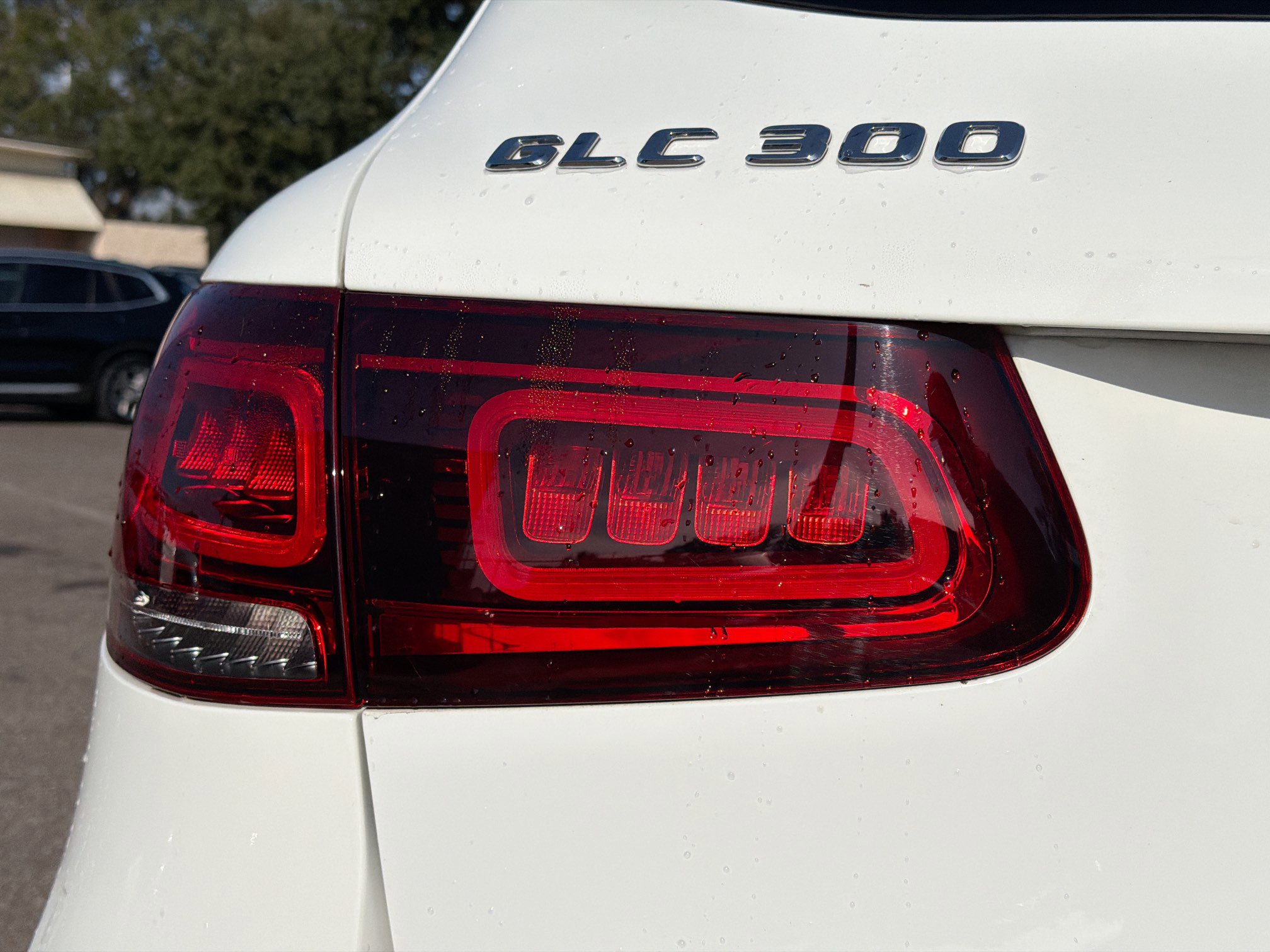 Used 2022 Mercedes-Benz GLC 300 image 10