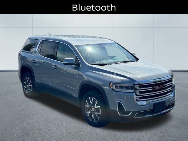 Used 2023 GMC Acadia SLE image 3