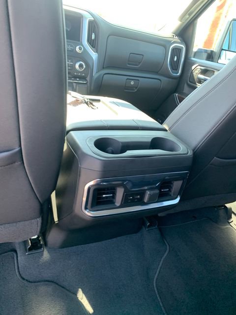 Used 2022 GMC Sierra 3500 SLT w/ SLT Preferred Package AWD/4WD image 19