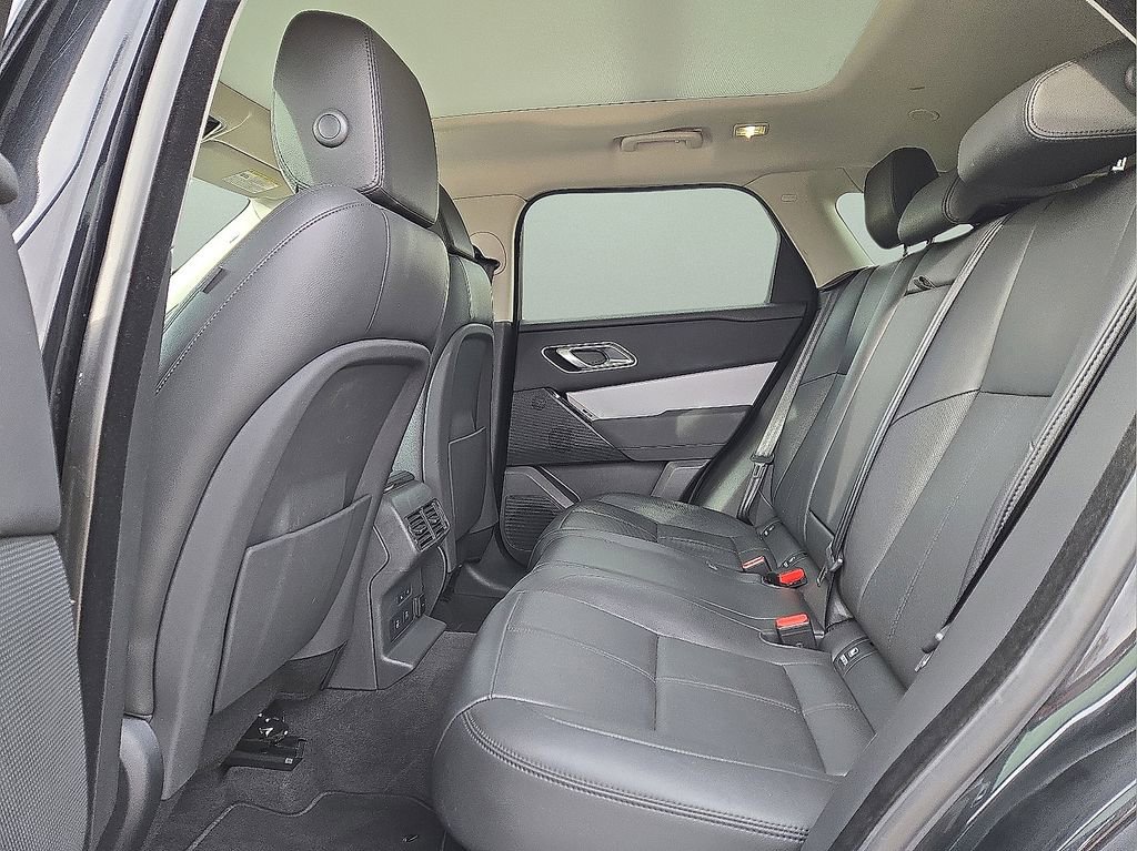 Used 2024 Land Rover Range Rover Velar S image 16