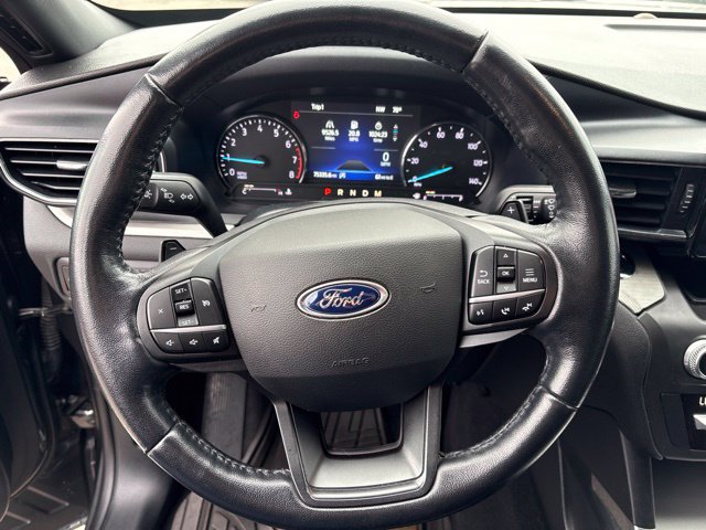 Used 2020 Ford Explorer XLT w/ Equipment Group 202A RWD image 26