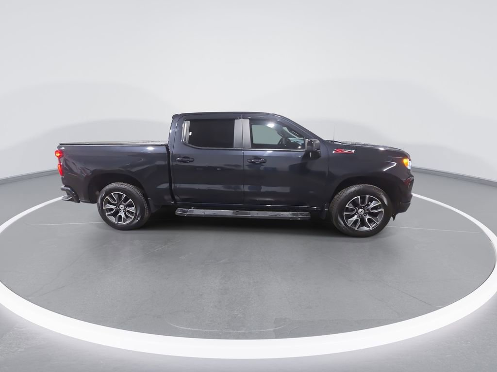 Used 2024 Chevrolet Silverado 1500 RST w/ Z71 Off-Road Package image 9