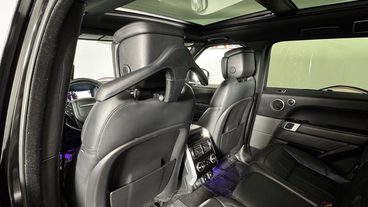 Used 2020 Land Rover Range Rover Sport Autobiography AWD/4WD image 32