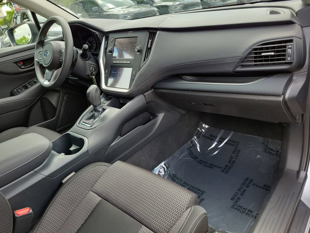Used 2024 Subaru Outback AWD/4WD image 10