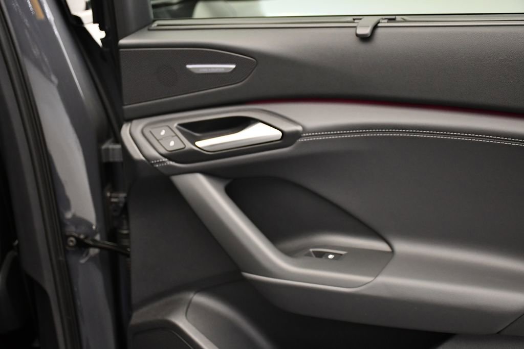 New 2025 Audi Q6 e-tron Premium Plus image 51