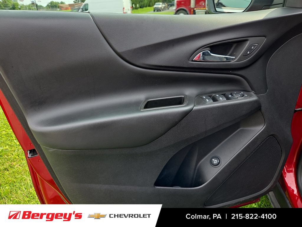 Certified 2024 Chevrolet Equinox LT AWD/4WD image 14