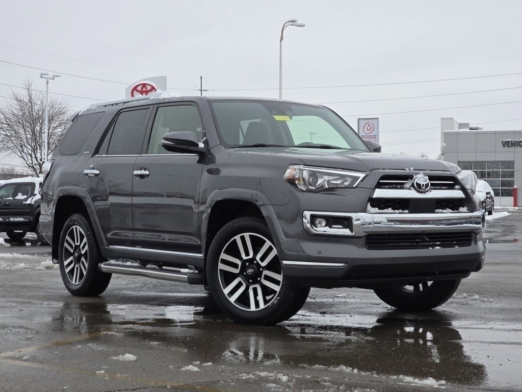 Used 2022 Toyota 4Runner Limited image 2