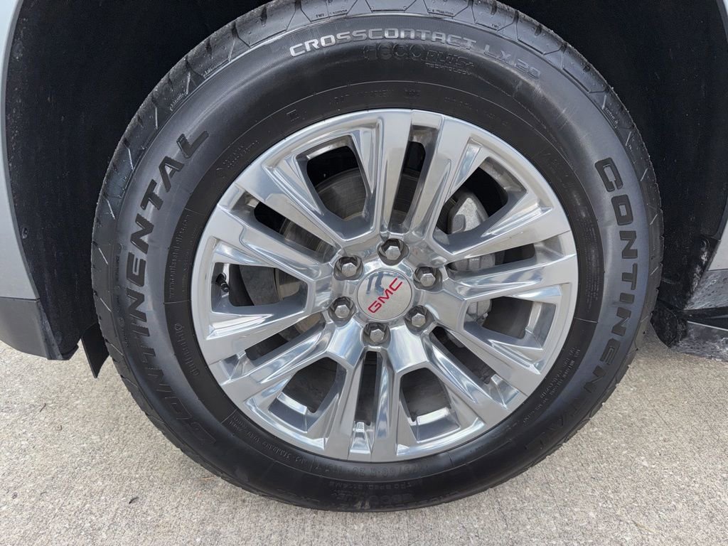 Used 2025 GMC Yukon Denali AWD/4WD image 43