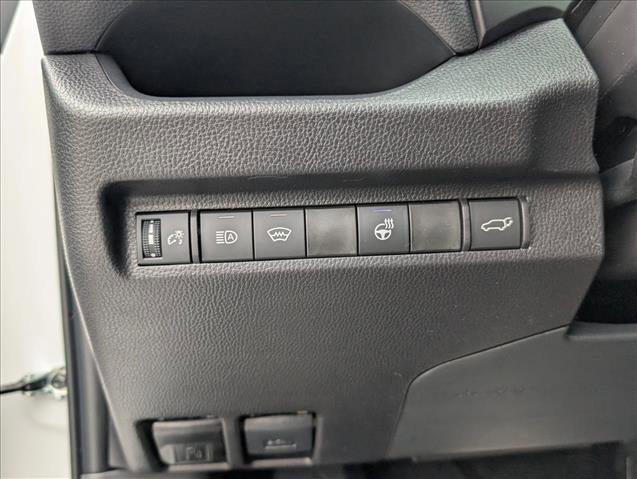 New 2025 Toyota RAV4 XLE image 19