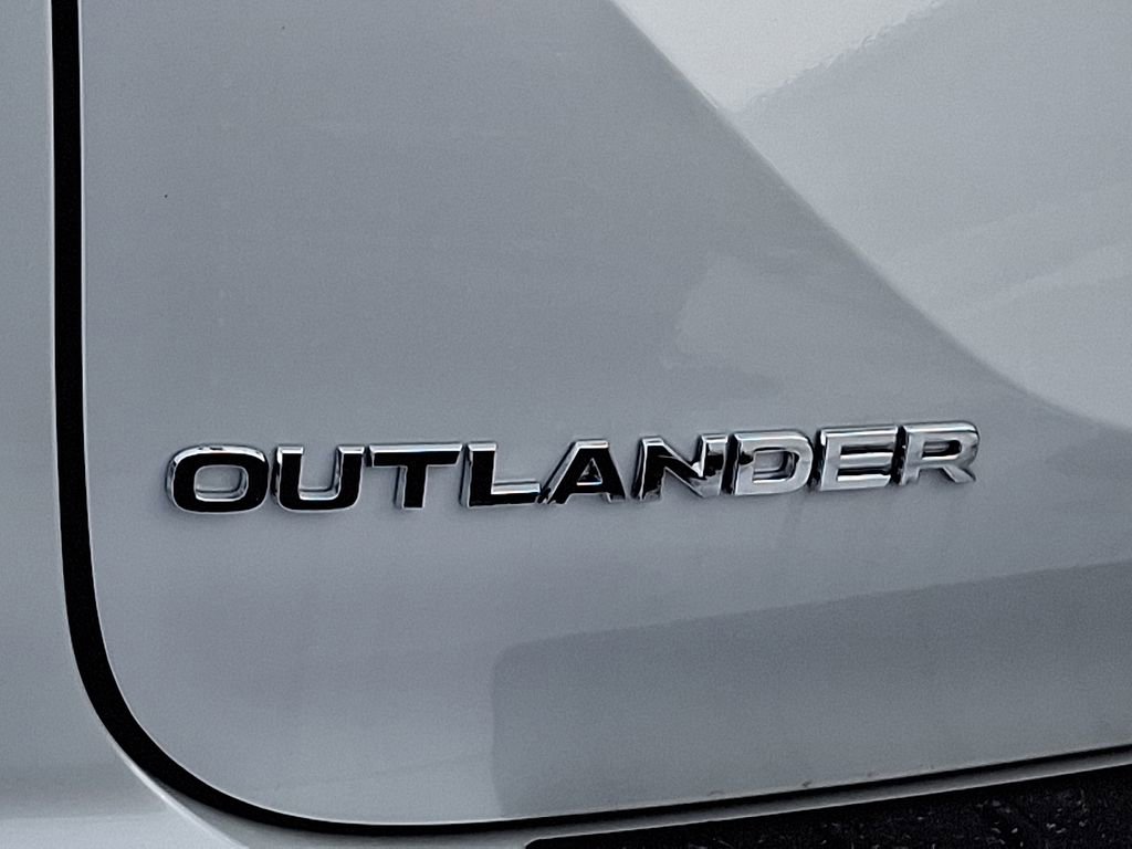 New 2026 Mitsubishi Outlander Trail Edition image 11