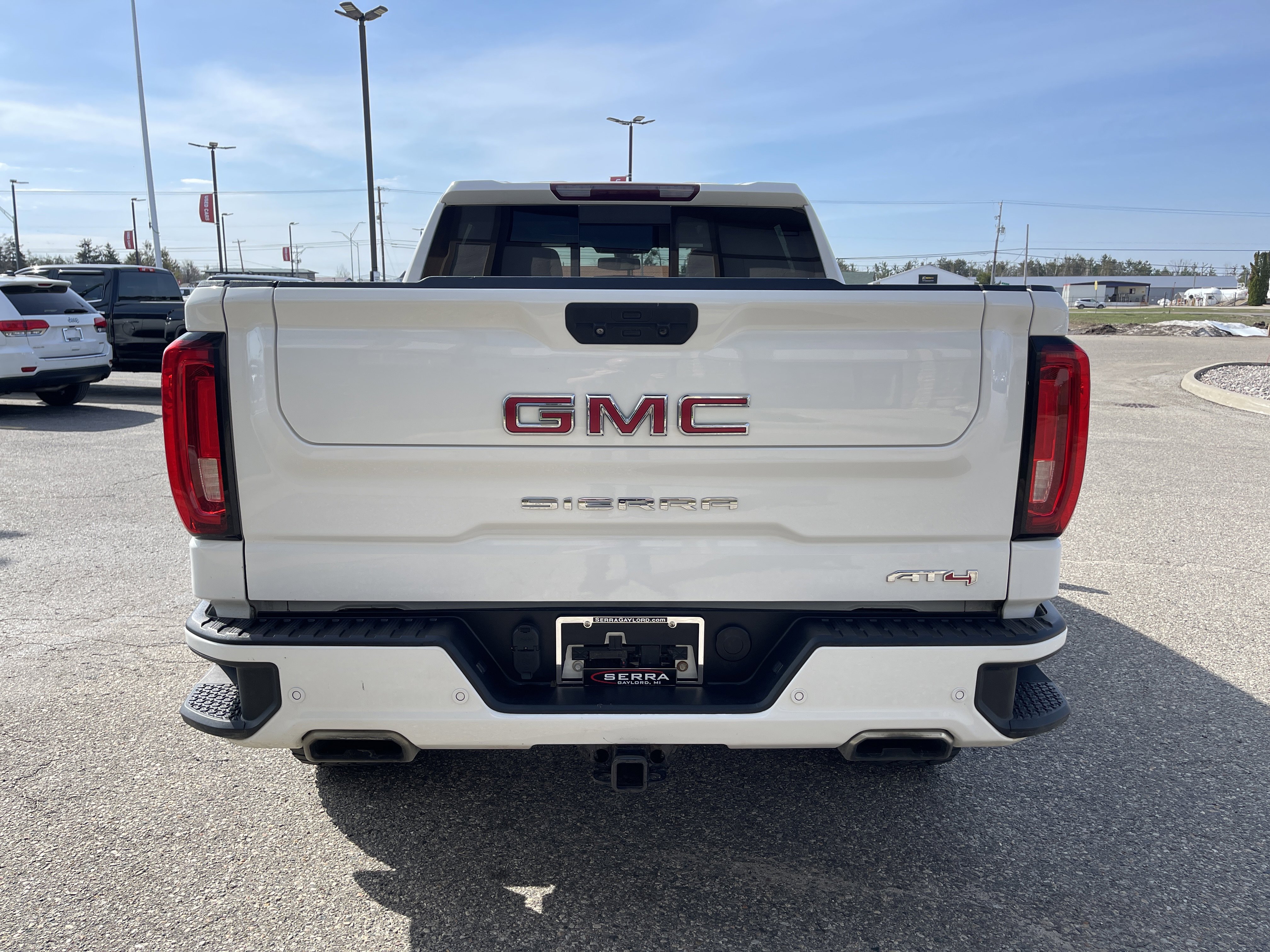 Used 2019 GMC Sierra 1500 AT4 w/ AT4 Premium Package AWD/4WD image 4