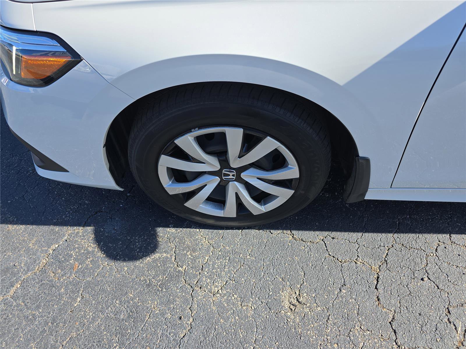 Used 2022 Honda Civic LX image 10