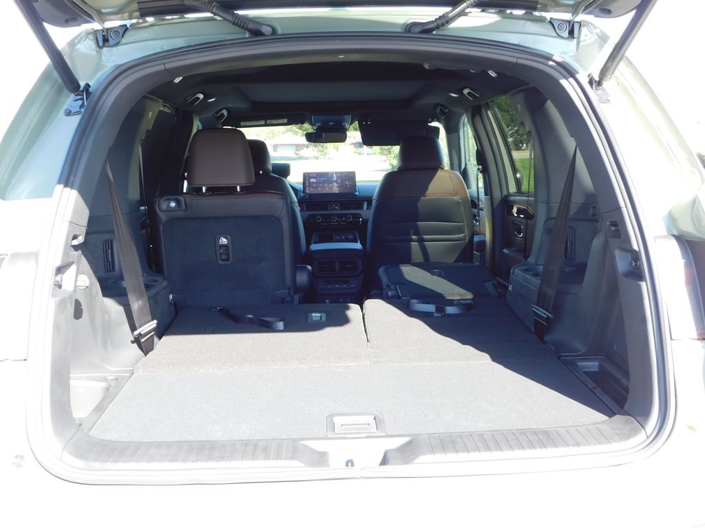 New 2026 Honda Pilot TrailSport image 32