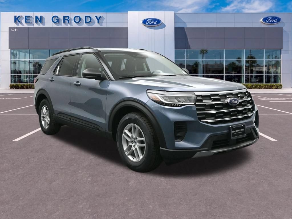 New 2026 Ford Explorer Active RWD image 1