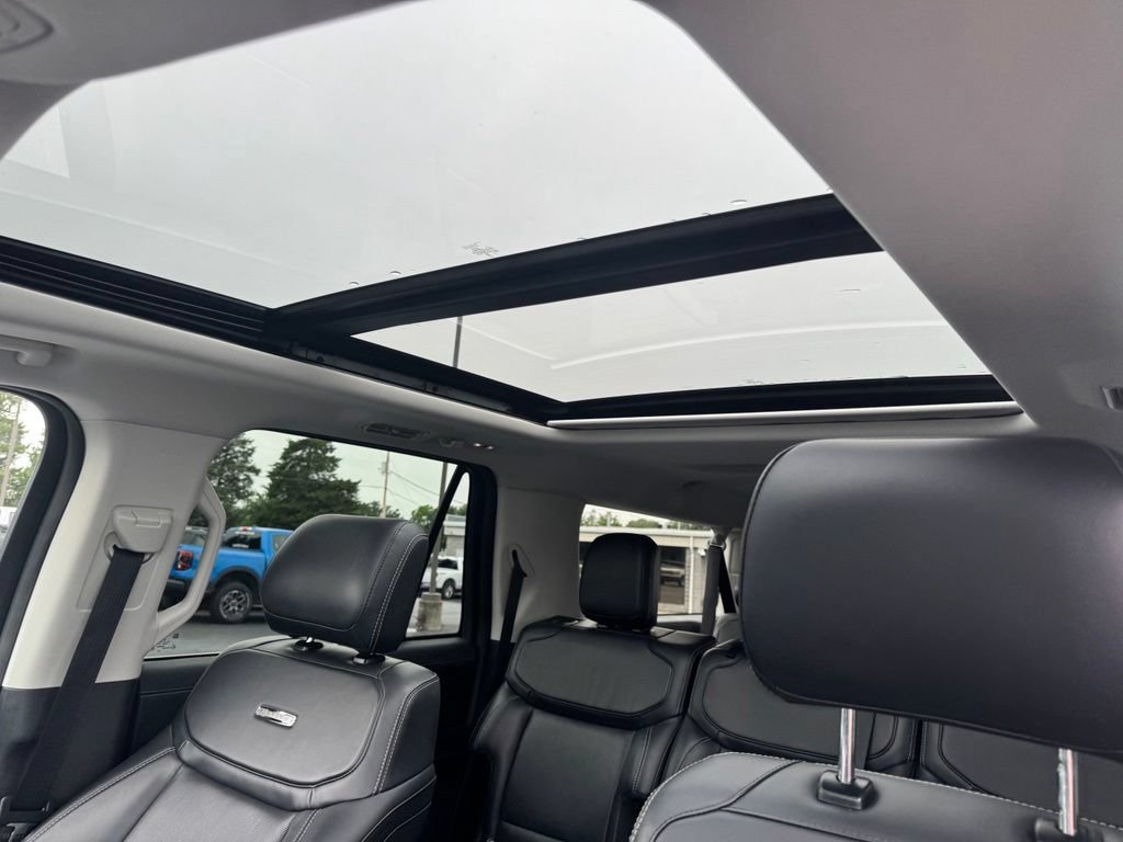 Certified 2025 Ford Expedition Max Platinum AWD/4WD image 6