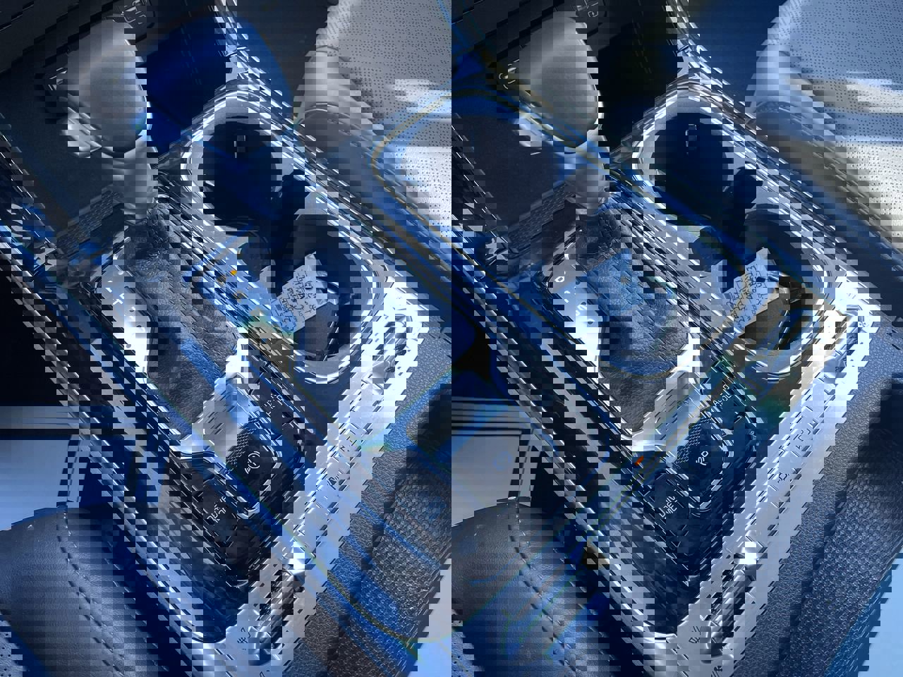 Certified 2024 Kia Carnival SX image 13