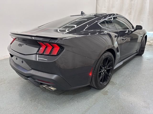 Used 2024 Ford Mustang GT Premium image 8