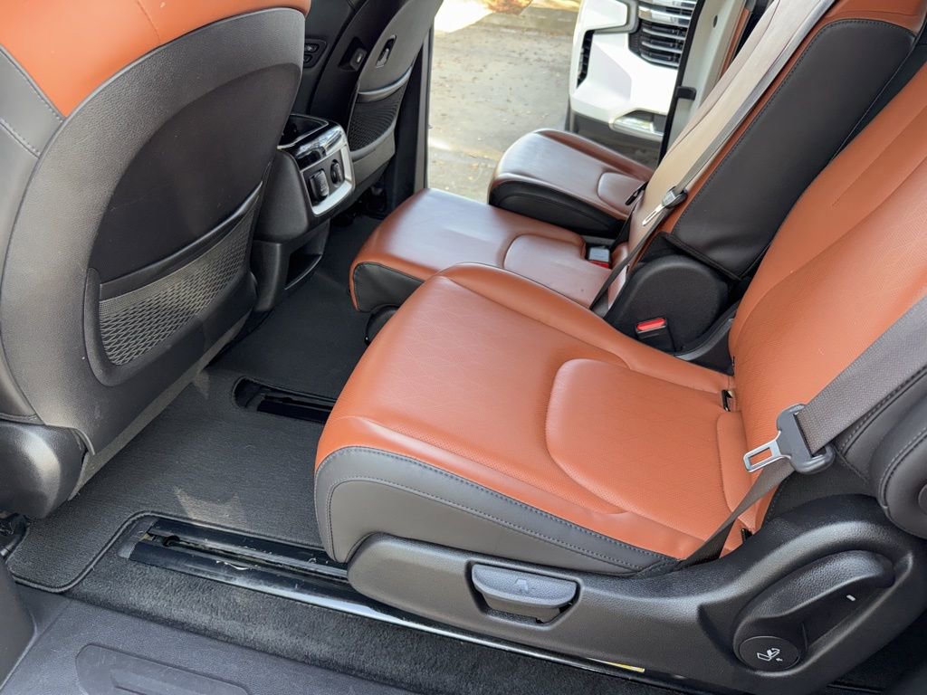 Used 2024 Kia Carnival SX image 22