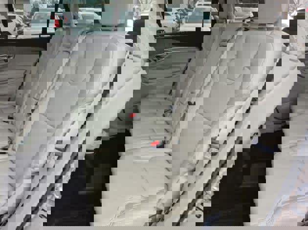 Certified 2023 Volvo XC90 T8 Ultimate image 5