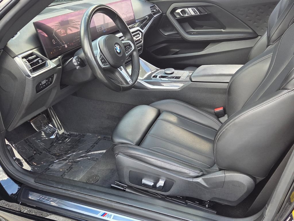 Used 2023 BMW M240i Coupe RWD image 9