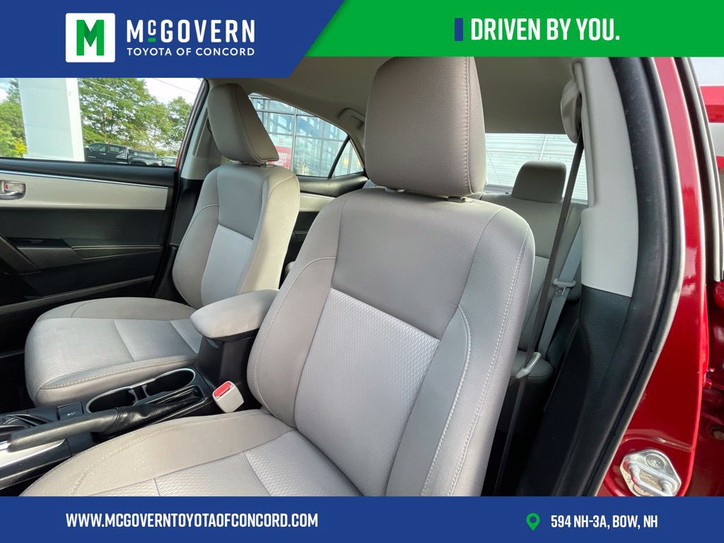 Used 2015 Toyota Corolla LE FWD image 10