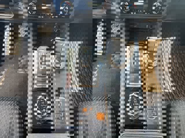 Used 2022 Mitsubishi Outlander ES image 18